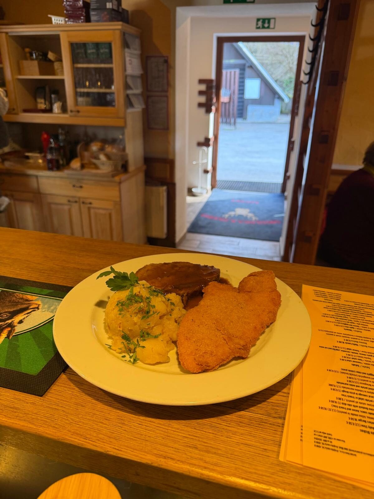 Gostilnica in Pizzerija Lovski Dom Bled – fotografija 19