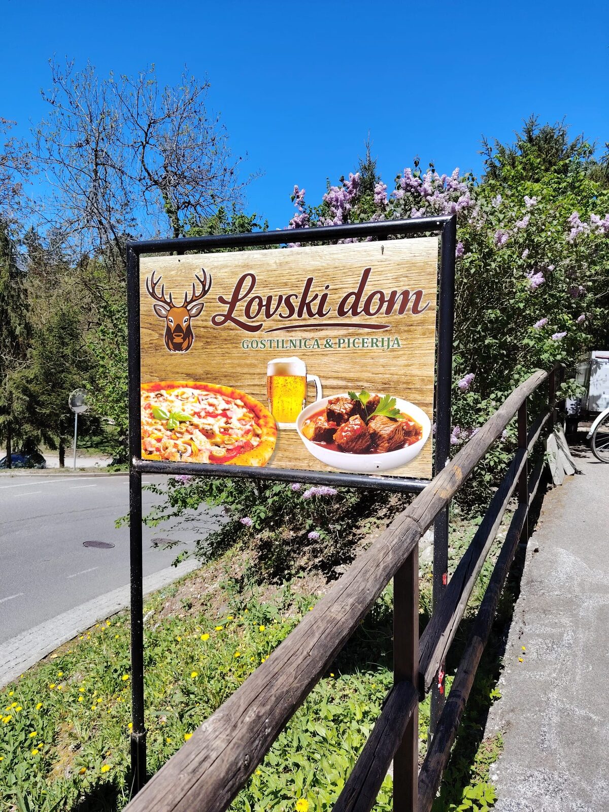 Gostilnica in Pizzerija Lovski Dom Bled – fotografija 32